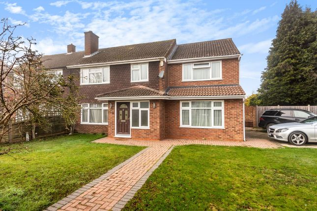 Thumbnail Detached house to rent in Hazell Way, Stoke Poges, Buckinghamshire