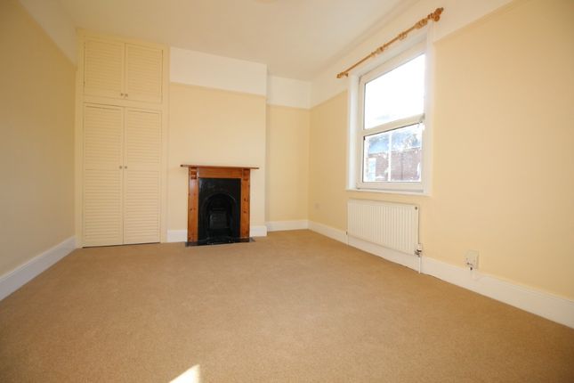 Terraced house to rent in Portland Street, Newtown, Exeter