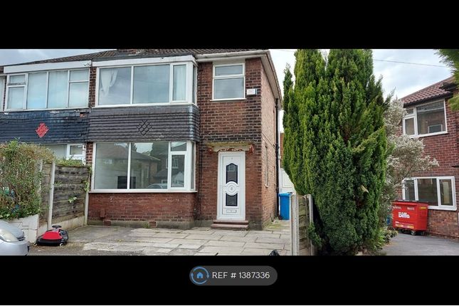 3 bed semi-detached house to rent in Monica Avenue, Manchester M8