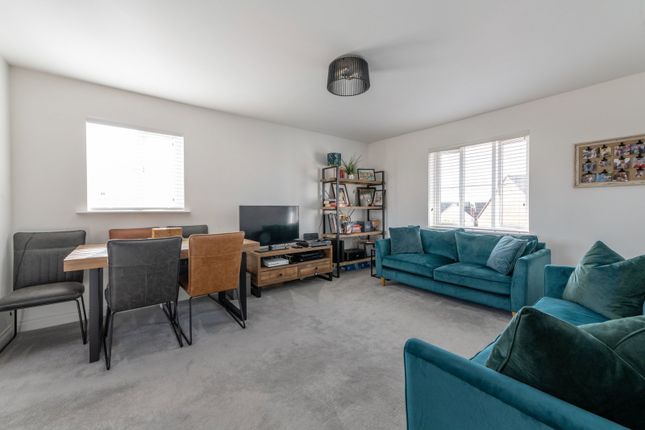 78, Merevale Way, Yeovil photo 4