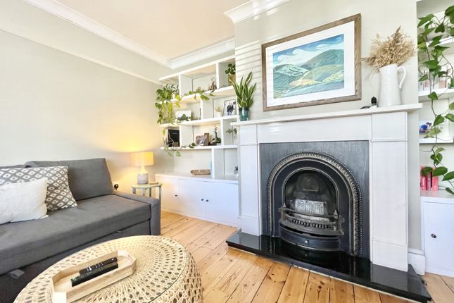 Detached house to rent in Titian Road, Hove