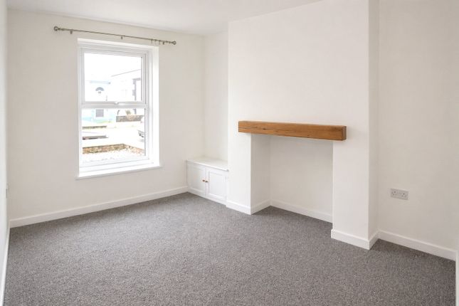 7, Geneva Place, Devon photo 4