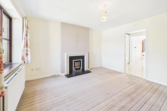 41, Carters Way, Stroud photo 2