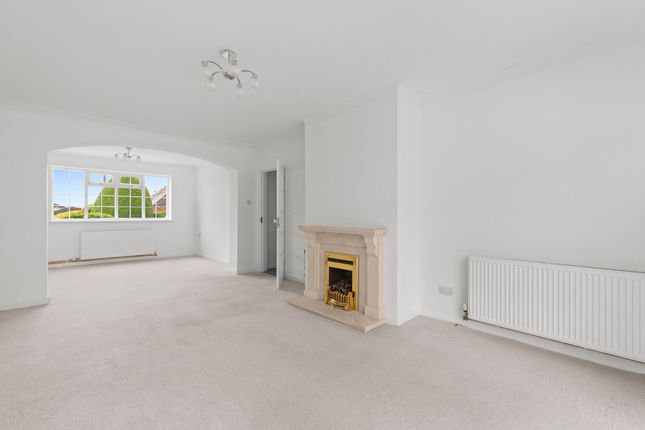 51 Beech Tree Road, High Wycombe photo 4