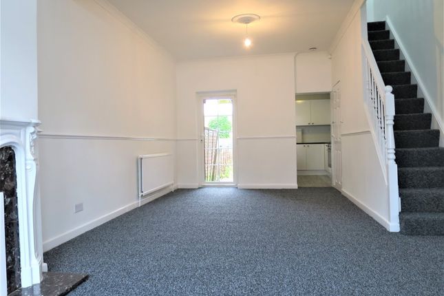 49, King Edwards Road, En3 photo 3