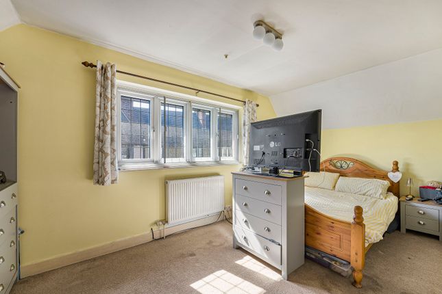 471, Rochester Way, Eltham photo 4