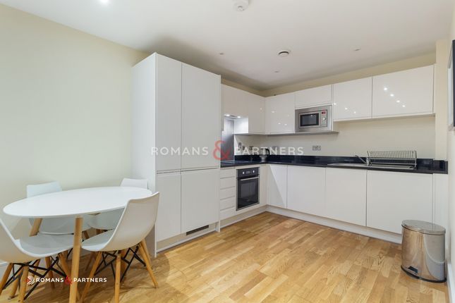 Flat 205 Elite House, 15, St Annes Street, London photo 4
