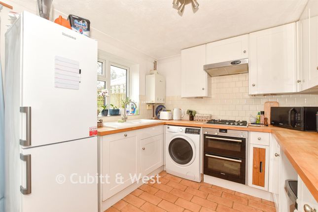 30, Rectory Walk, Storrington photo 3