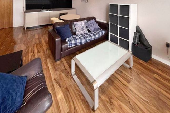 Flat 67 Milliners Wharf, 2, Munday Street, Manchester photo 2