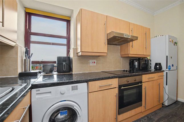 24, Osbourne Court, Bramley photo 4