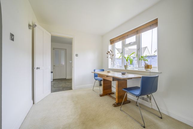 26, Woodlands Road, Cirencester photo 3