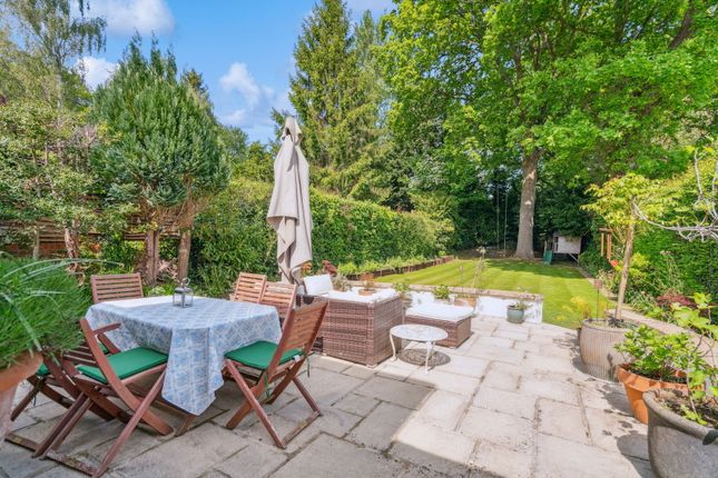 22, Highfield Way, Rickmansworth photo 3