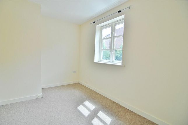 12 Home Orchard, Ebley, STROUD photo 5