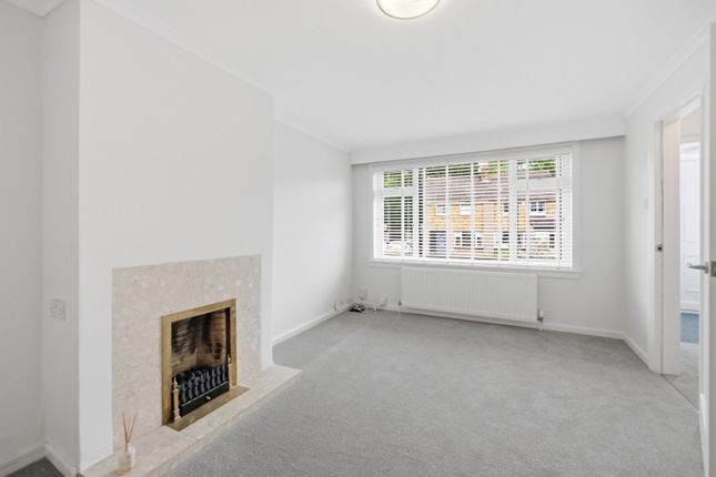 62 Weavers' Knowe Crescent, Edinburgh photo 2