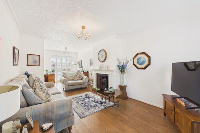 208 Wymersley Road, Hull, East Riding of Yorkshire photo 3