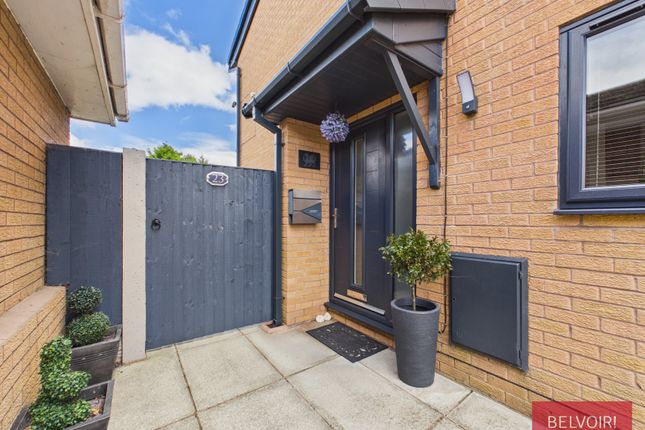 23, Shaftesbury Avenue, Wrexham photo 2