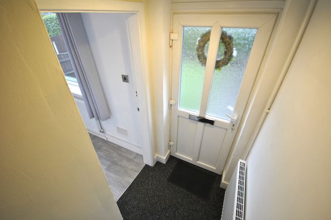 Willow Crescent, Doncaster photo 3