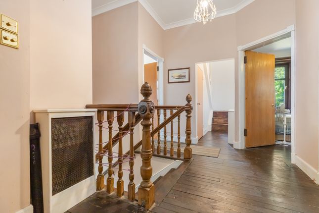 3 Ladyton Croft, Croft Street, Bonhill photo 3