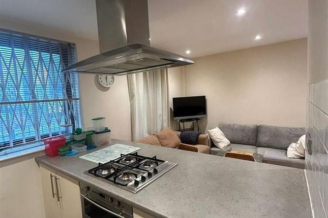 22 Fisherton Street, London NW8 8PG, London photo 3