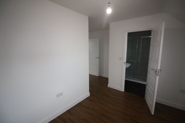 Property to rent in Brambling Avenue, Coventry