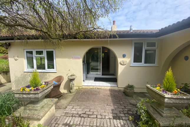 Thumbnail Bungalow for sale in Upper Road, Dover