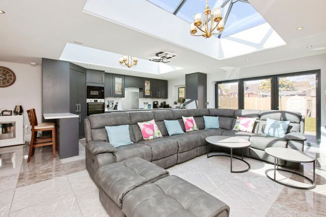 17, Rowley Lane, Derby photo 4