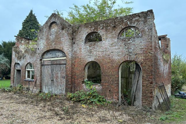 Coach House, Meadowgate Lane, Wisbech photo 2