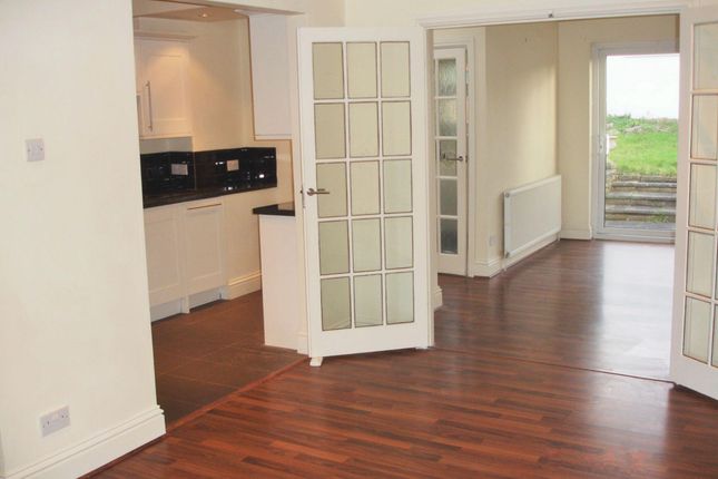15, Ferney Road, Herts photo 3