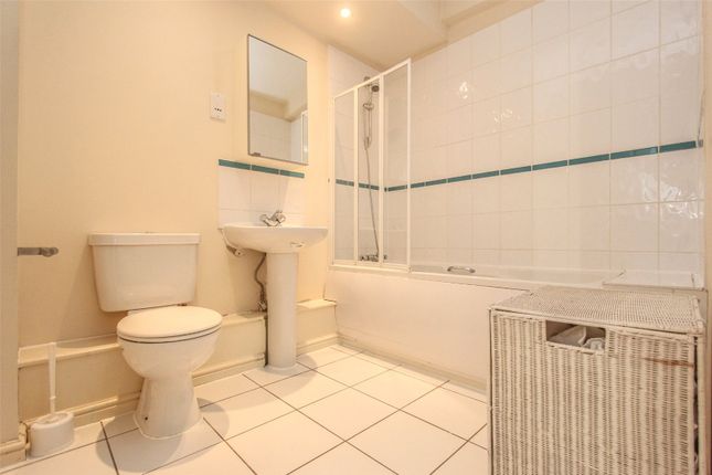 Flat for sale in Queens Gate, 2 Lord Street, Watford, Hertfordshire