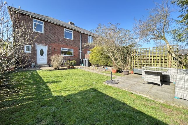 26, Dene View, Durham photo 2