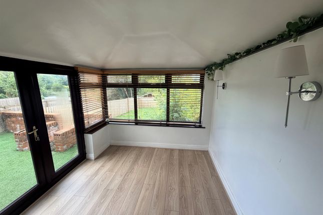 67, Pinecroft Avenue, Aberdare photo 5