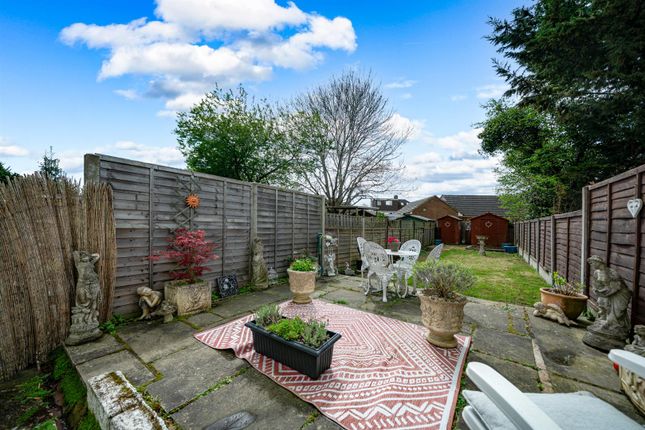 266, New Road, Croxley Green photo 4