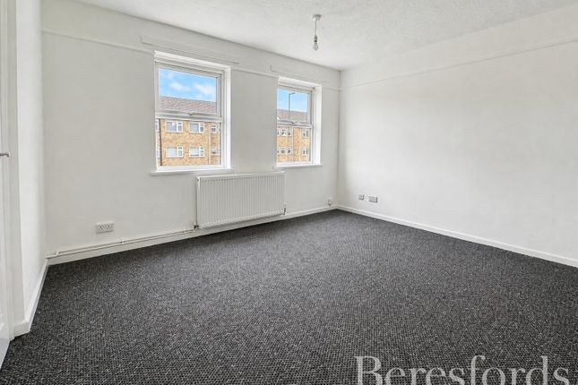 Charles Pell Road, Essex photo 4