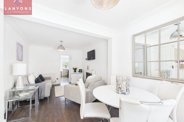 8, Sunnybank, Tonypandy photo 3