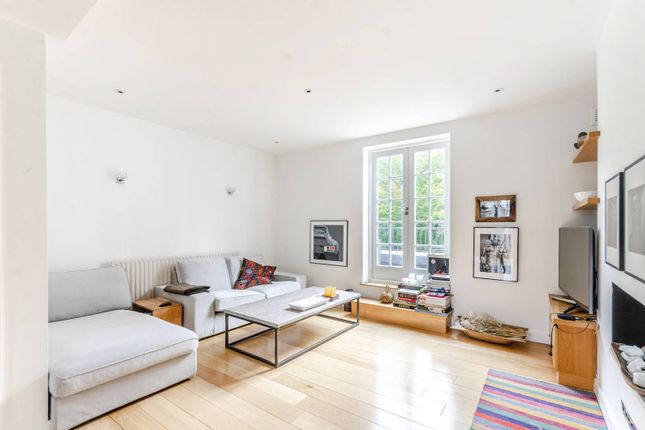 Thumbnail Maisonette to rent in Old Brompton Road, South Kensington, London