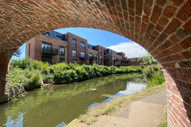 12, Canal Street, Leicester photo 2