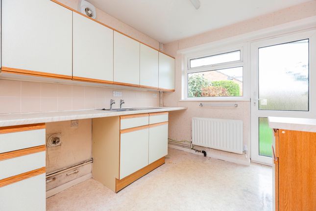 7 Sycamore Way, Gillingham photo 2