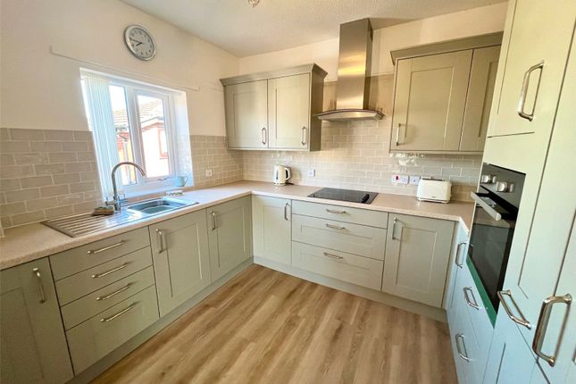 48, Avondale Court, Longwell Green photo 2