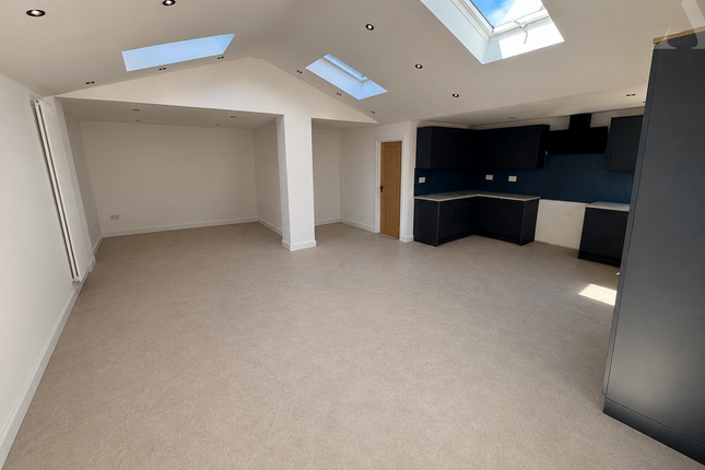 532 Bromford Lane, Birmingham photo 3