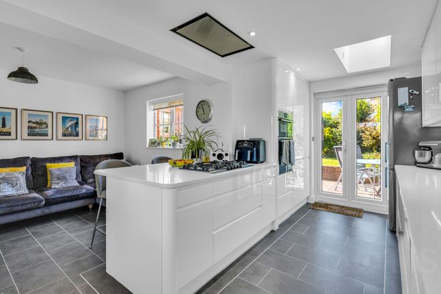 18, Bland Drive, Folkestone photo 3