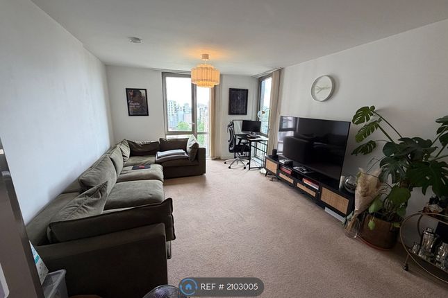 Flat, Bluebell Apartments Swan Lane, London photo 2