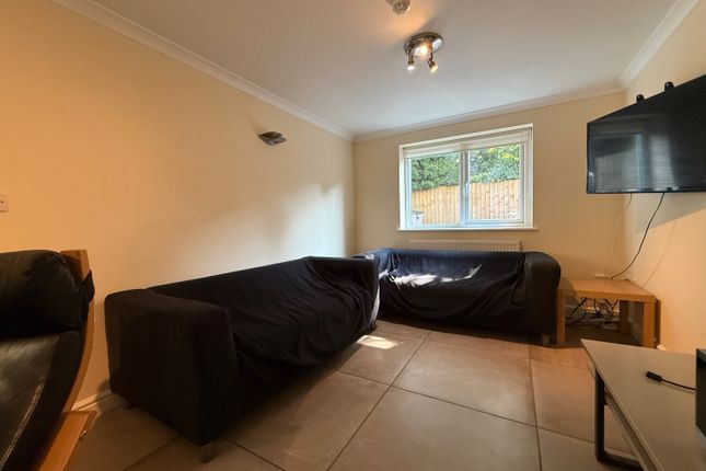 1, Flora Street, Cardiff photo 4