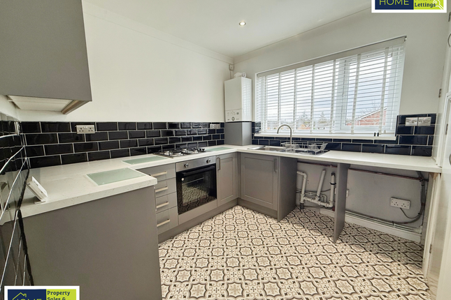 32 Green Walk, Leicester photo 2