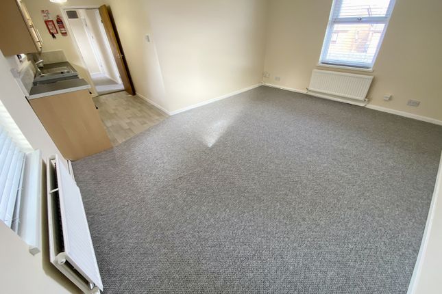 67, Chemical Road, Swansea photo 2