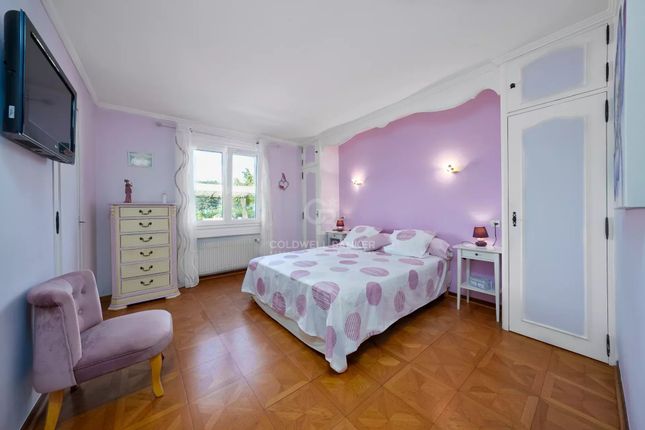 Villa for sale in Auribeau-Sur-Siagne, 06810, France