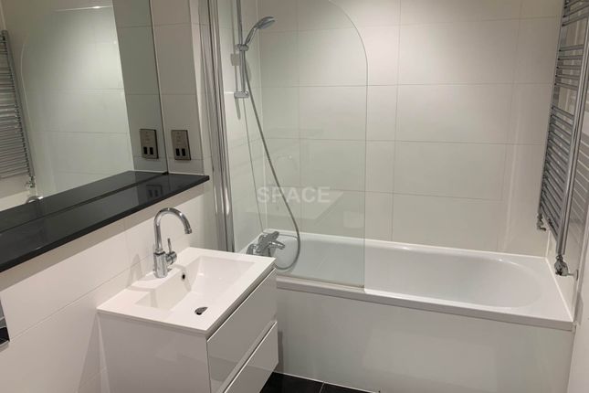Flat 215, Garrard Street, Reading photo 2