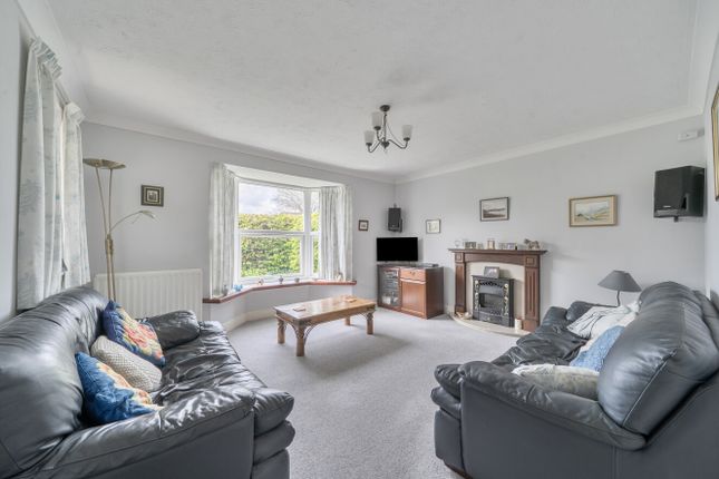 9, Elsham Way, Wiltshire photo 4