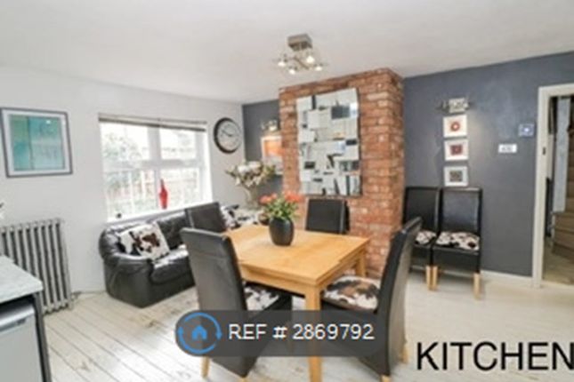 Sunningdale, Crown East Lane, Worcester photo 5