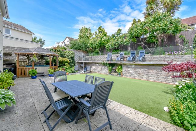 23, Nant Talwg Way, Barry photo 2