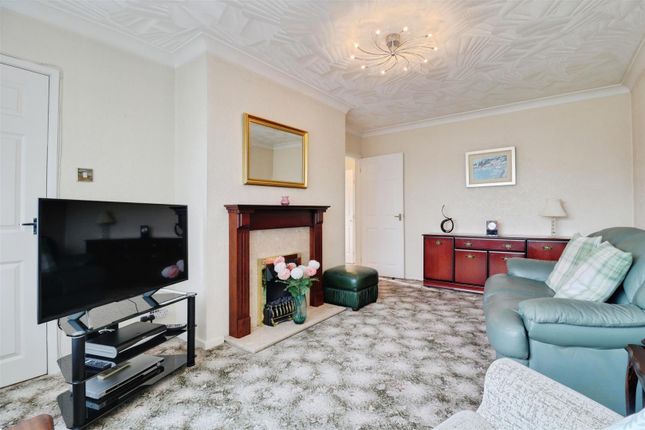 31, Brown Avenue, Stoke-On-Trent photo 4